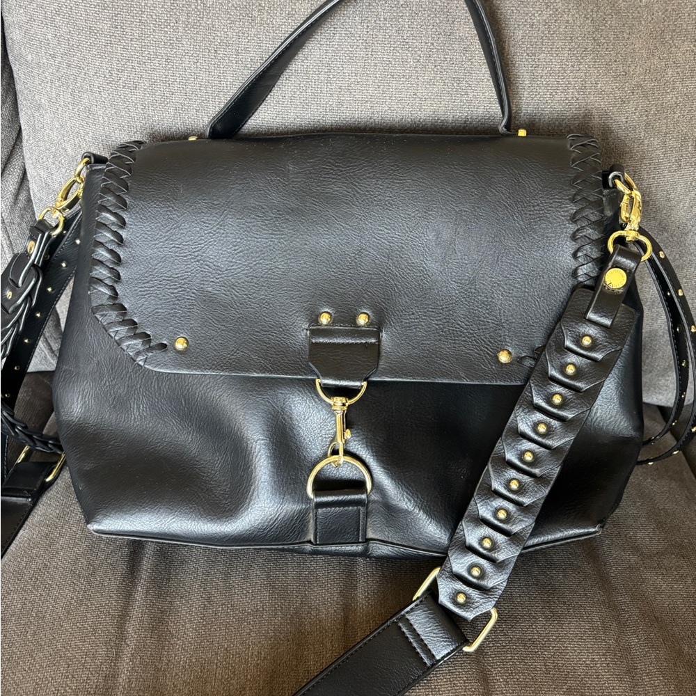 Elegant Steve Madden Black Leather Women's Bag